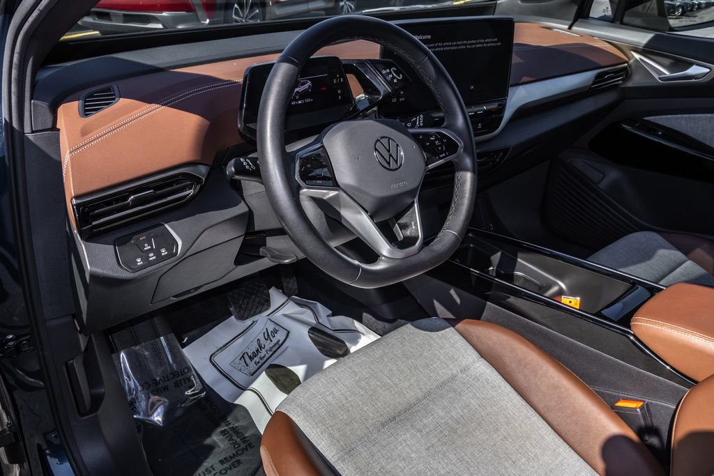 Used 2023 Volkswagen ID.4 Pro AWD/4WD image 15