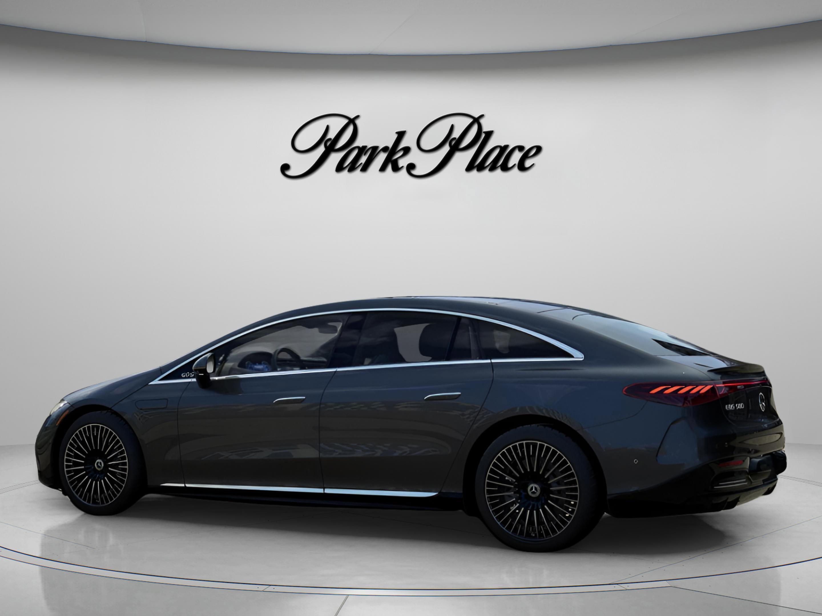 Used 2023 Mercedes-Benz EQS 580 4MATIC Sedan image 11