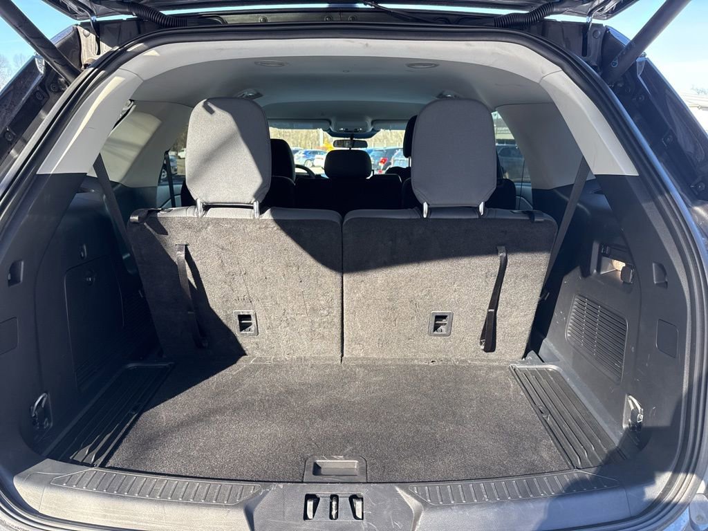 Used 2025 Ford Explorer Active image 34