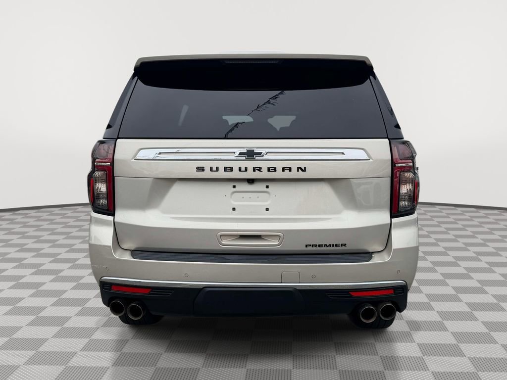 Used 2023 Chevrolet Suburban Premier AWD/4WD image 7
