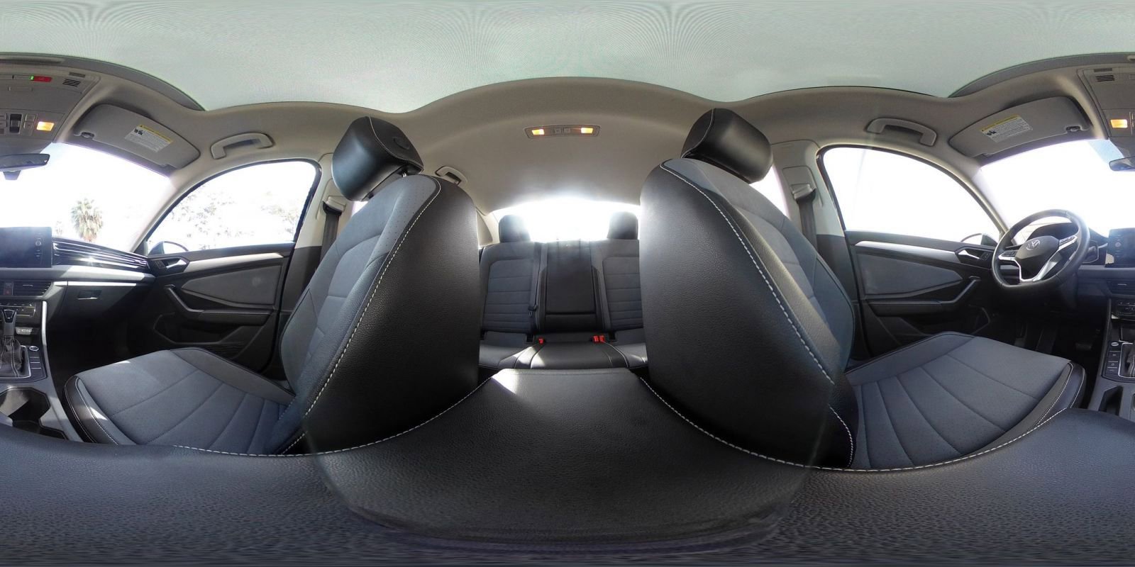 Used 2025 Volkswagen Jetta SE image 42