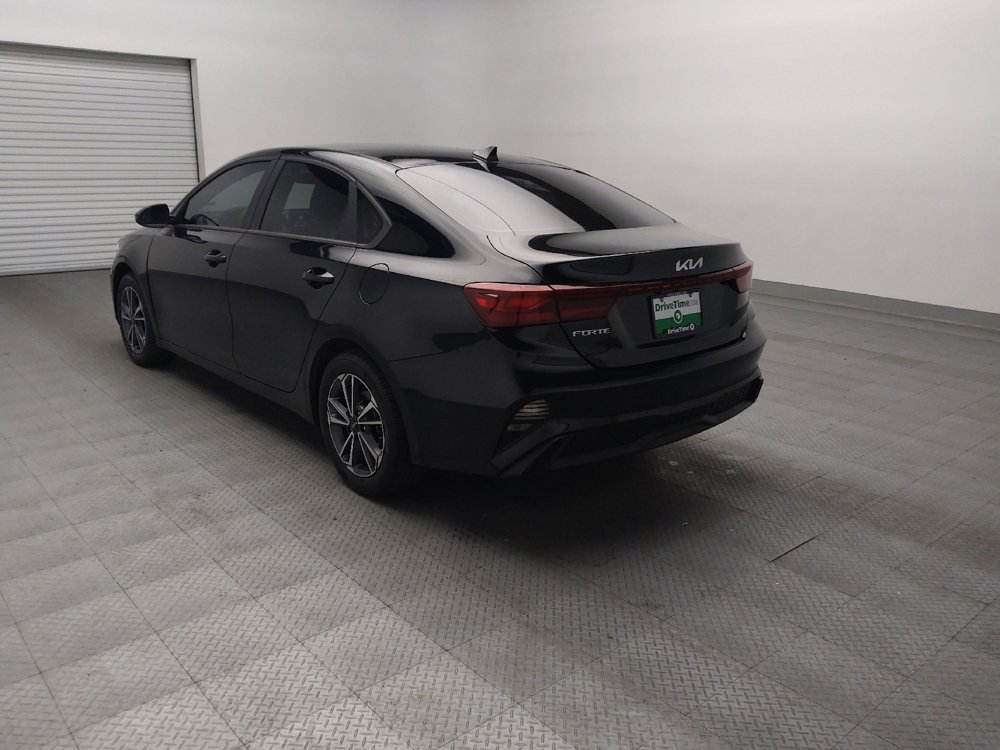 Used 2022 Kia Forte LXS w/ LXS Technology Package FWD image 5