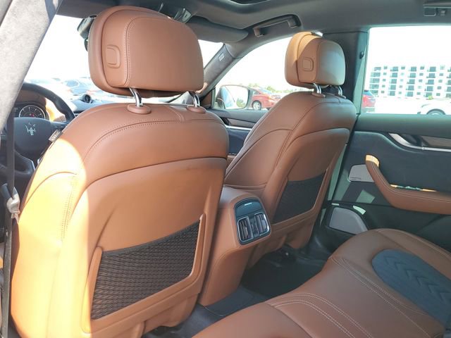 Used 2022 Maserati Levante GT AWD/4WD image 27