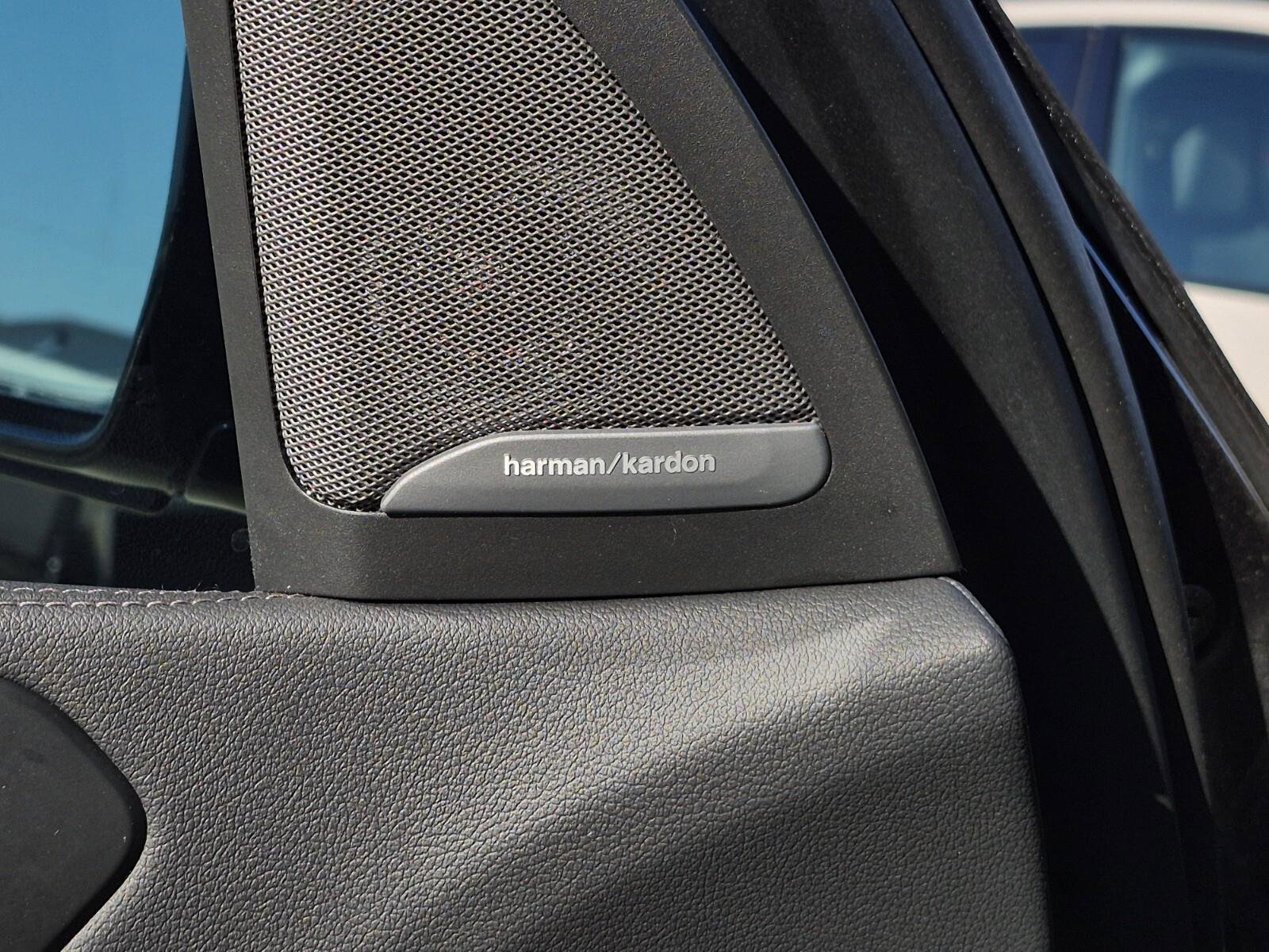 Certified 2023 BMW X5 M50i w/ Executive Package image 36