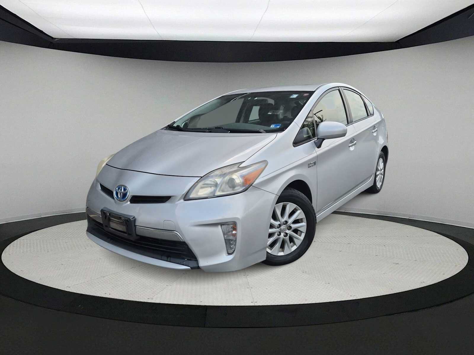 Used 2013 Toyota Prius Prime Plug-In Hybrid FWD image 1