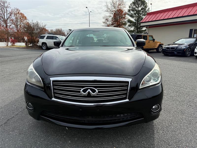 Used 2011 INFINITI M37 x w/ Premium Pkg image 2