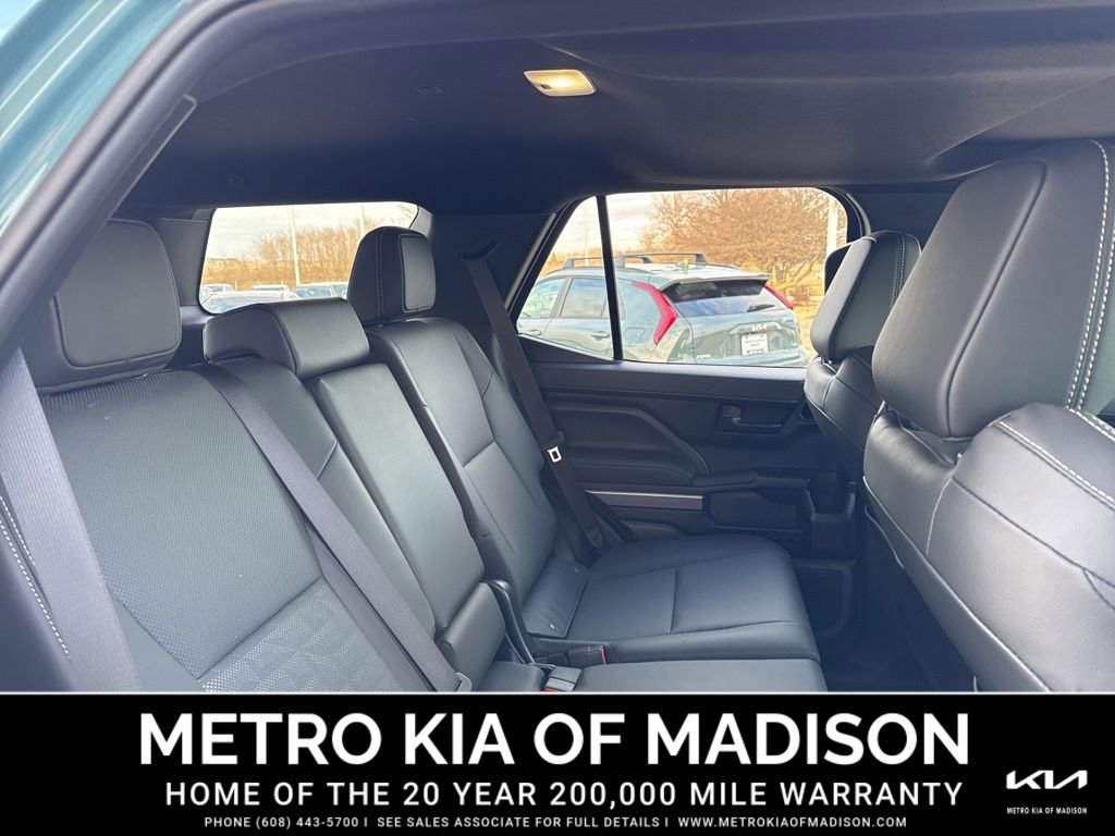 Used 2025 Toyota 4Runner TRD Off-Road Premium image 35