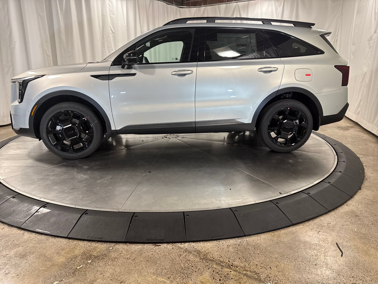 New 2026 Kia Sorento SX Prestige AWD/4WD image 6