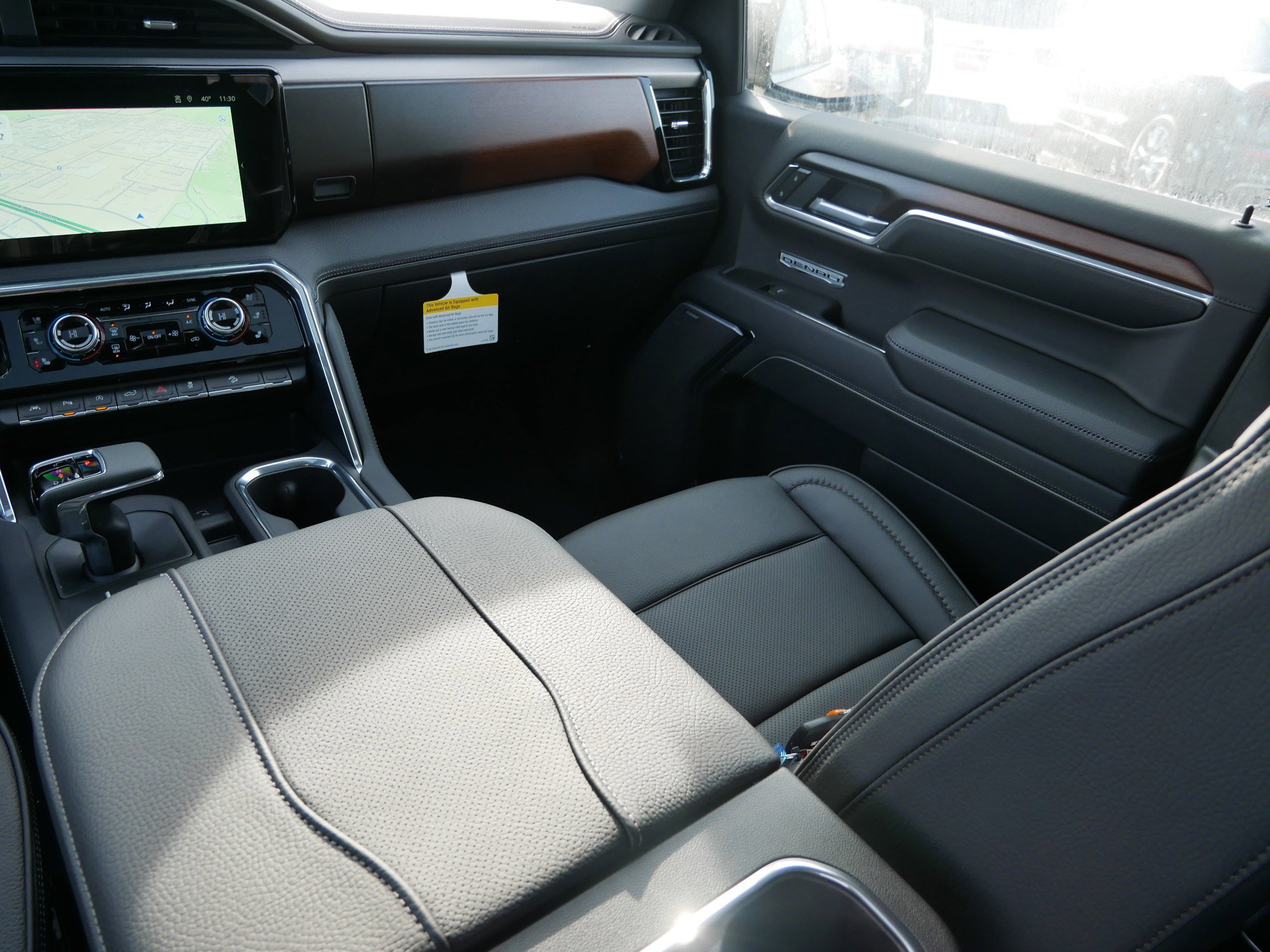 New 2026 GMC Sierra 1500 Denali w/ Denali Reserve Package image 15