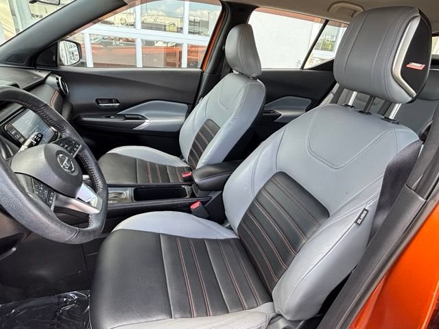 Used 2021 Nissan Kicks SR w/ SR Premium Package FWD image 7