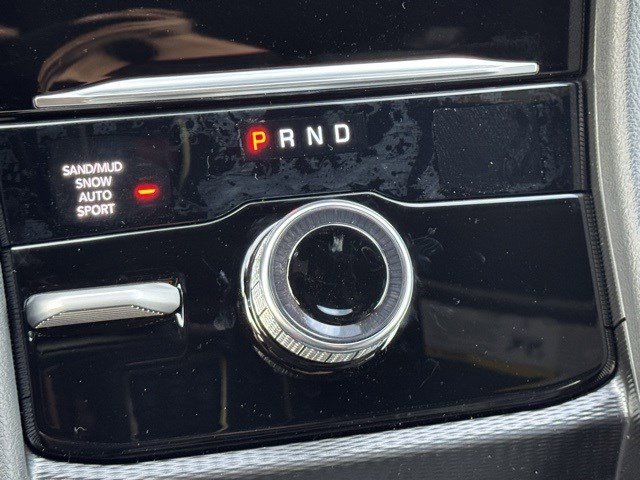 New 2025 Jeep Grand Cherokee L Limited w/ Trailer Tow Package image 24