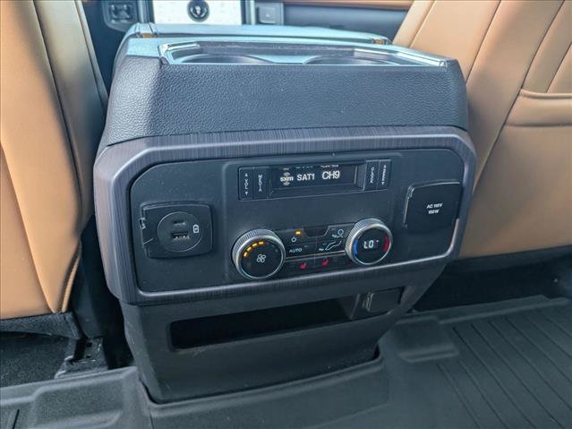 Used 2023 Ford Expedition Max Platinum AWD/4WD image 17