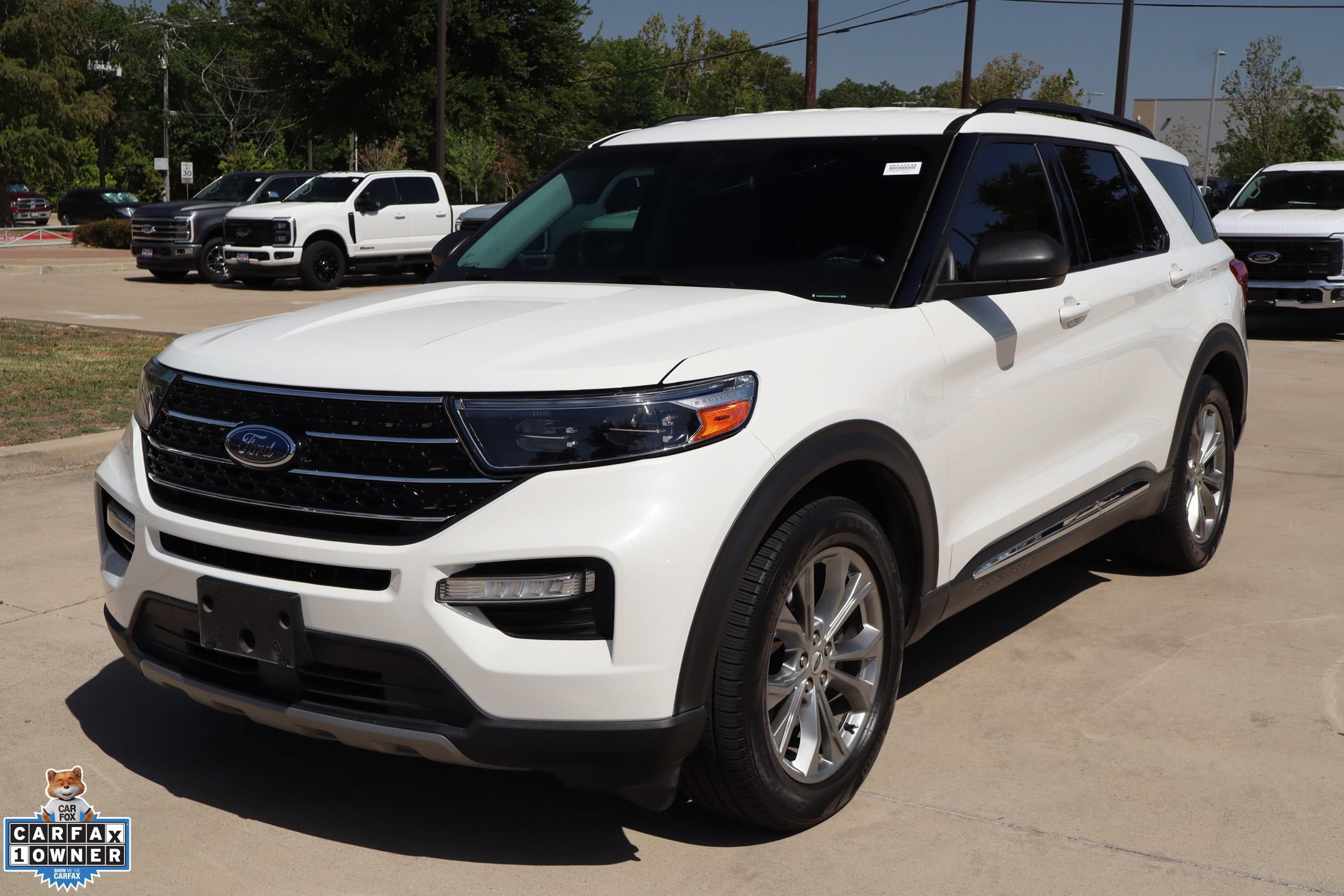 Used 2021 Ford Explorer XLT w/ Equipment Group 202A RWD image 8