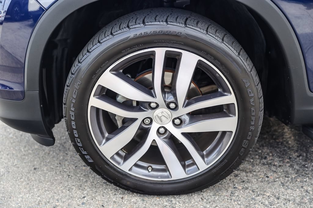 Used 2018 Honda Pilot Touring image 9