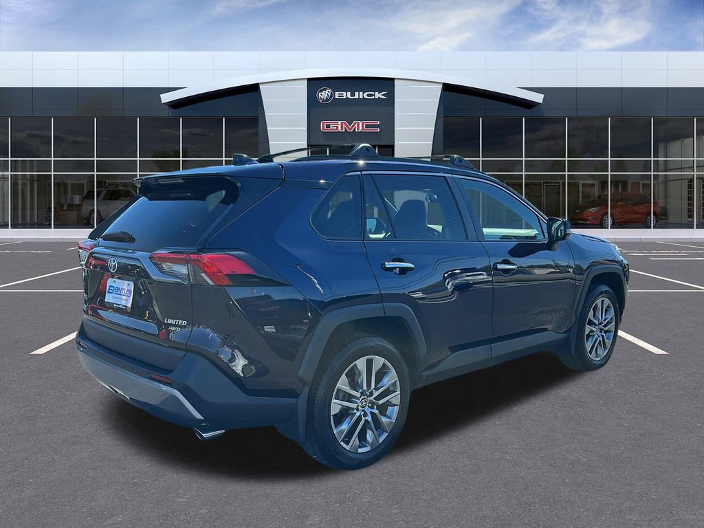 Used 2022 Toyota RAV4 Limited w/ Limited Grade Weather Package image 5