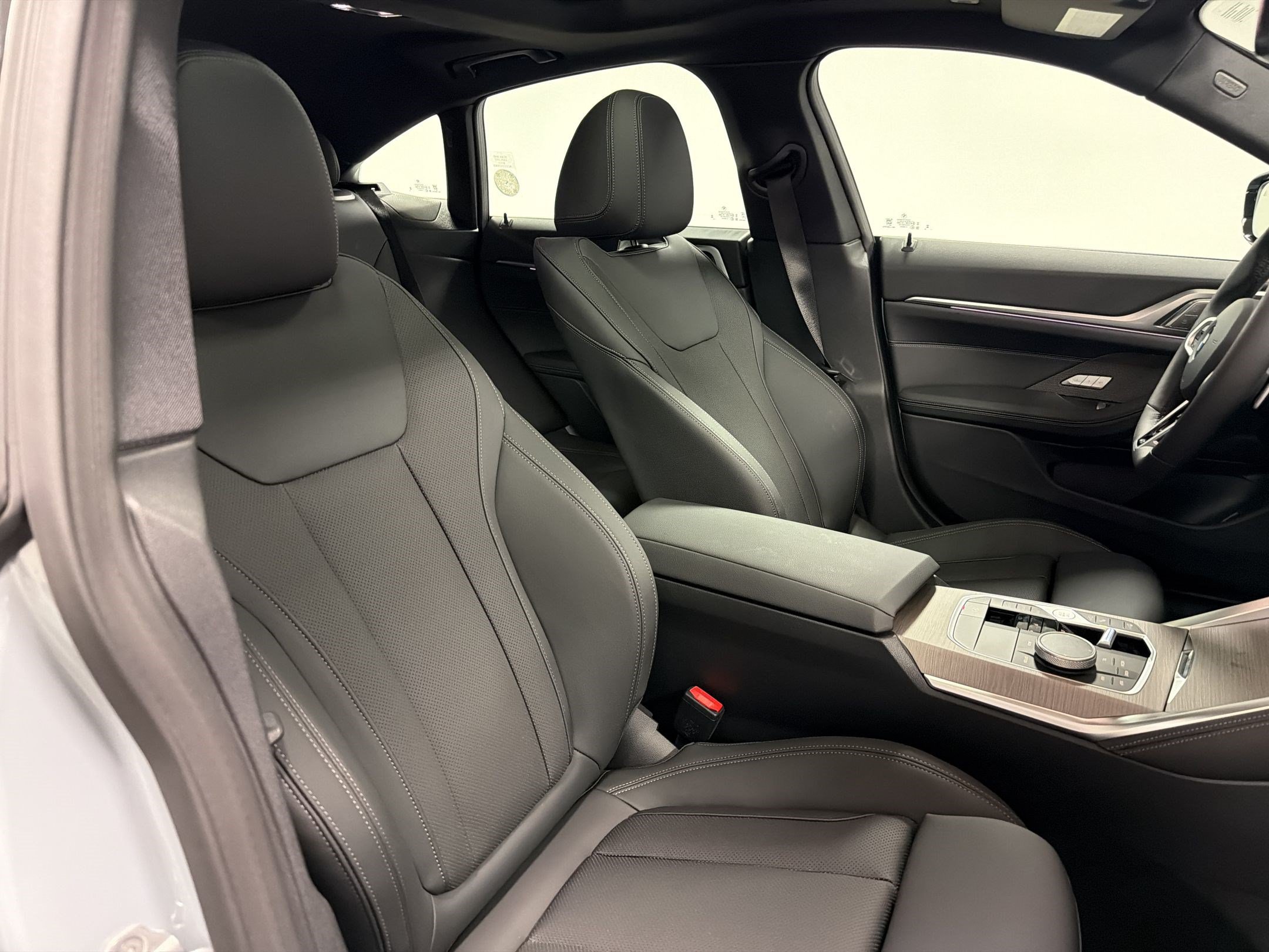 New 2026 BMW 430i w/ M Sport Package RWD image 25