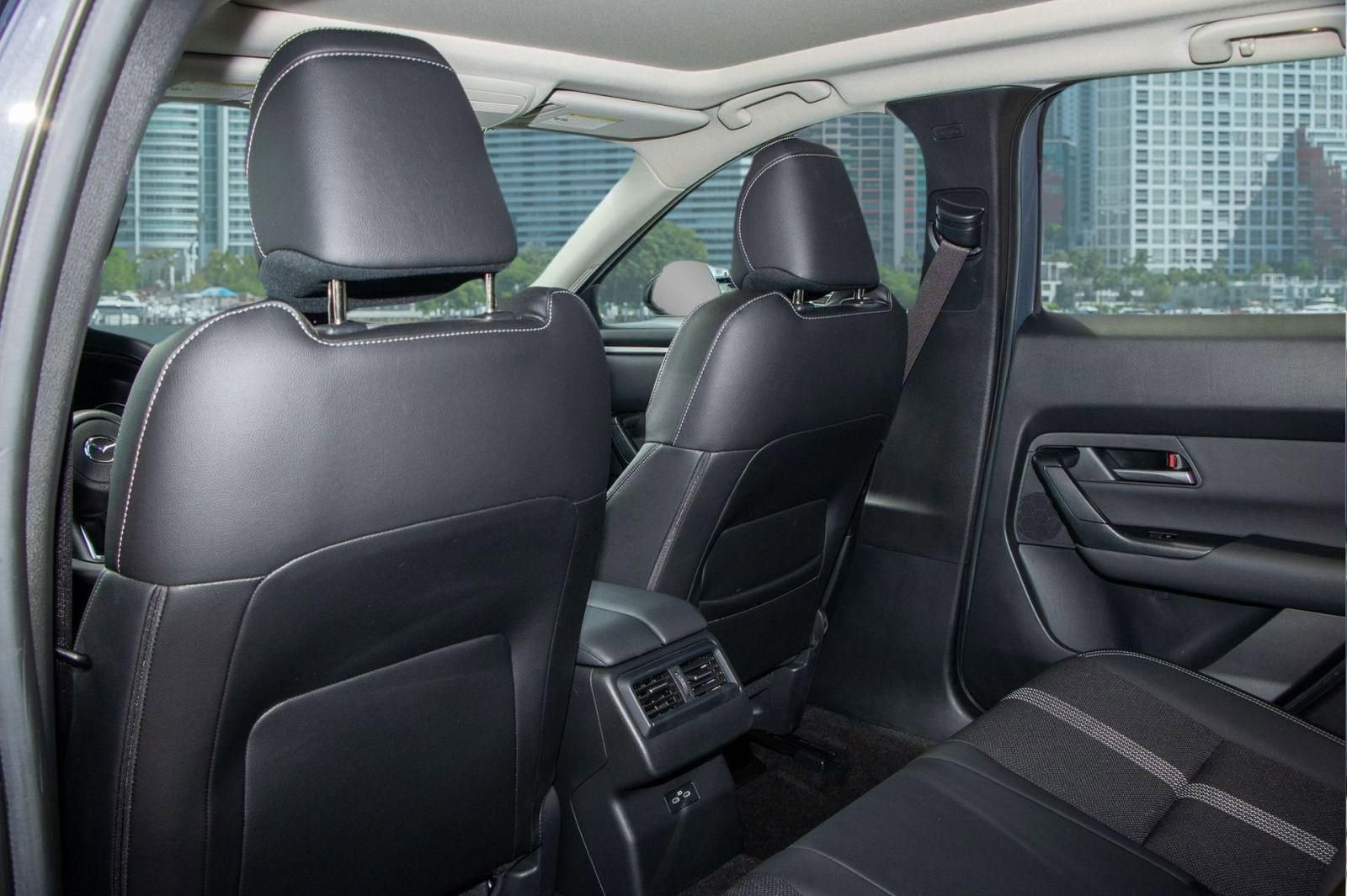 Used 2025 MAZDA CX-50 AWD 2.5 S w/ Cargo Package image 18