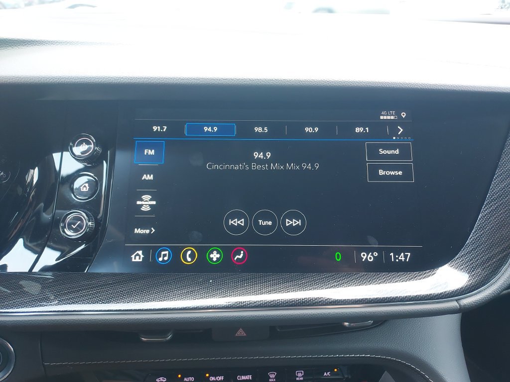 Used 2023 Buick Envision Essence FWD image 13