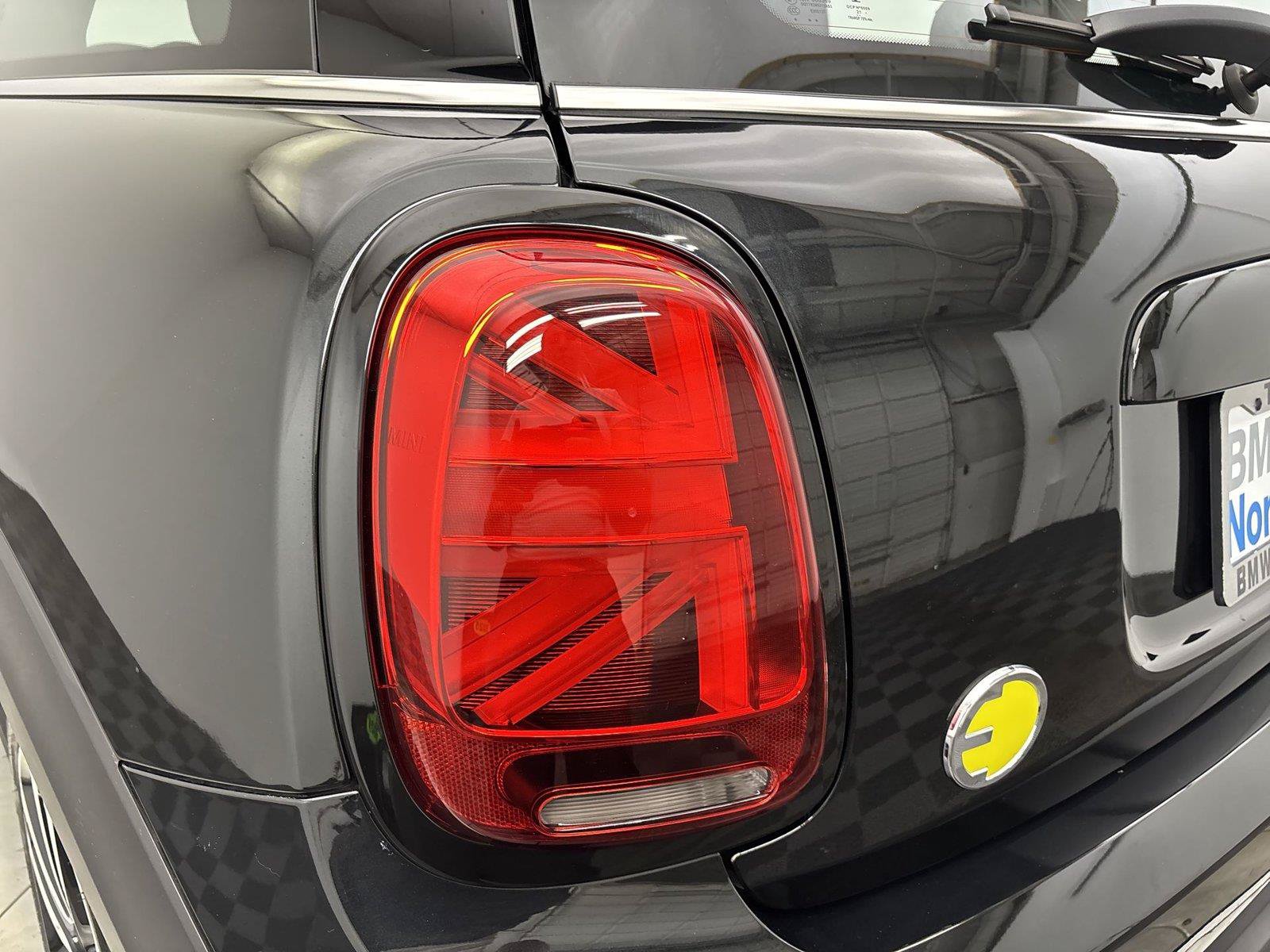 Used 2023 MINI Cooper SE FWD image 19