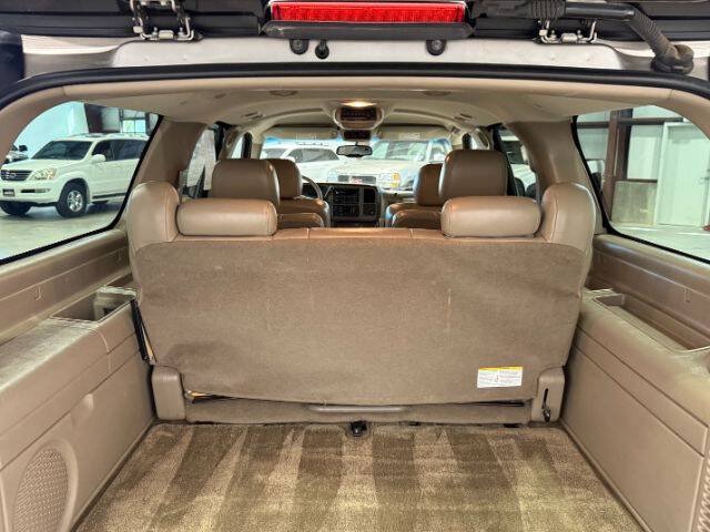 Used 2003 GMC Yukon XL Denali AWD/4WD image 19