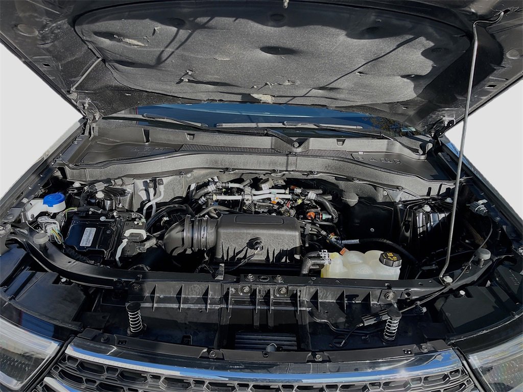 Used 2024 Ford Explorer XLT w/ Equipment Group 202A image 29