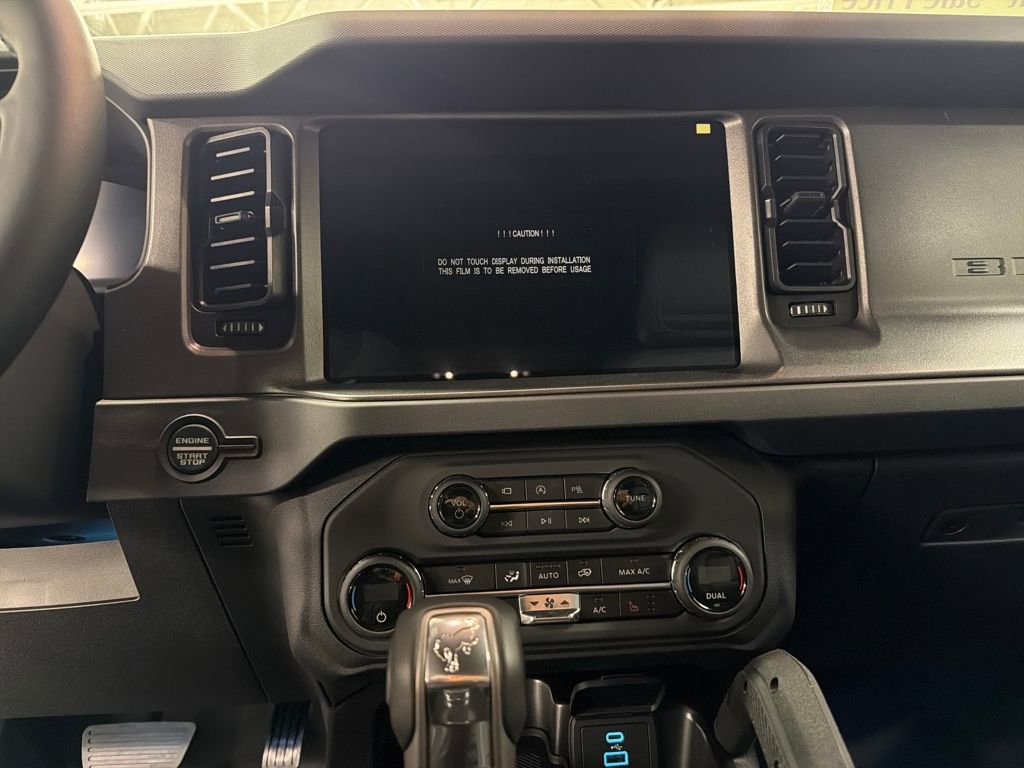 New 2025 Ford Bronco Badlands image 21