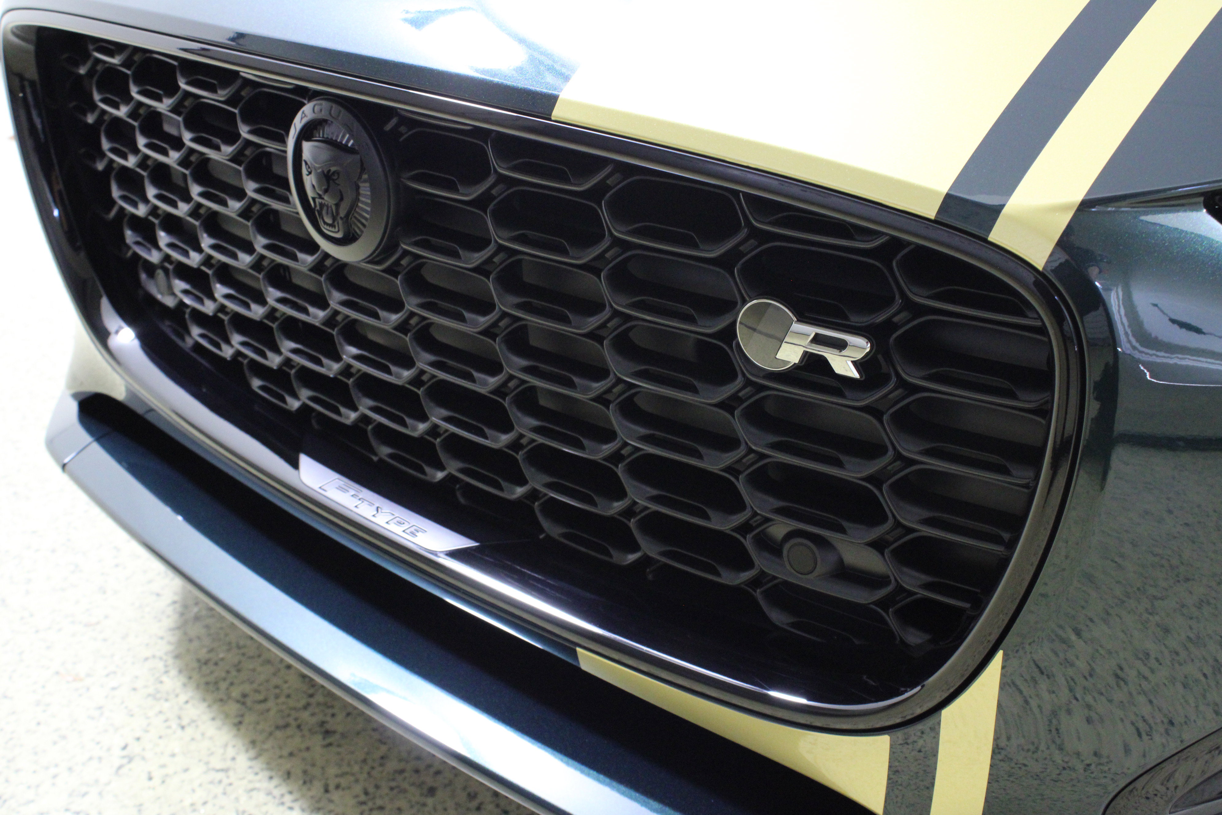 New 2024 Jaguar F-TYPE R image 33