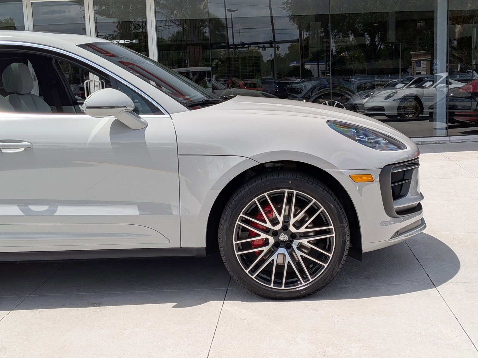 New 2026 Porsche Macan S image 11