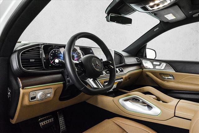 New 2026 Mercedes-Benz GLS 580 4MATIC image 10