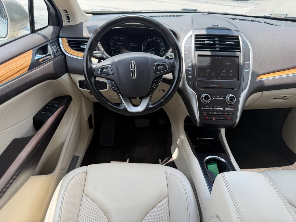 Used 2015 Lincoln MKC FWD w/ Equipment Group 101A Select image 16