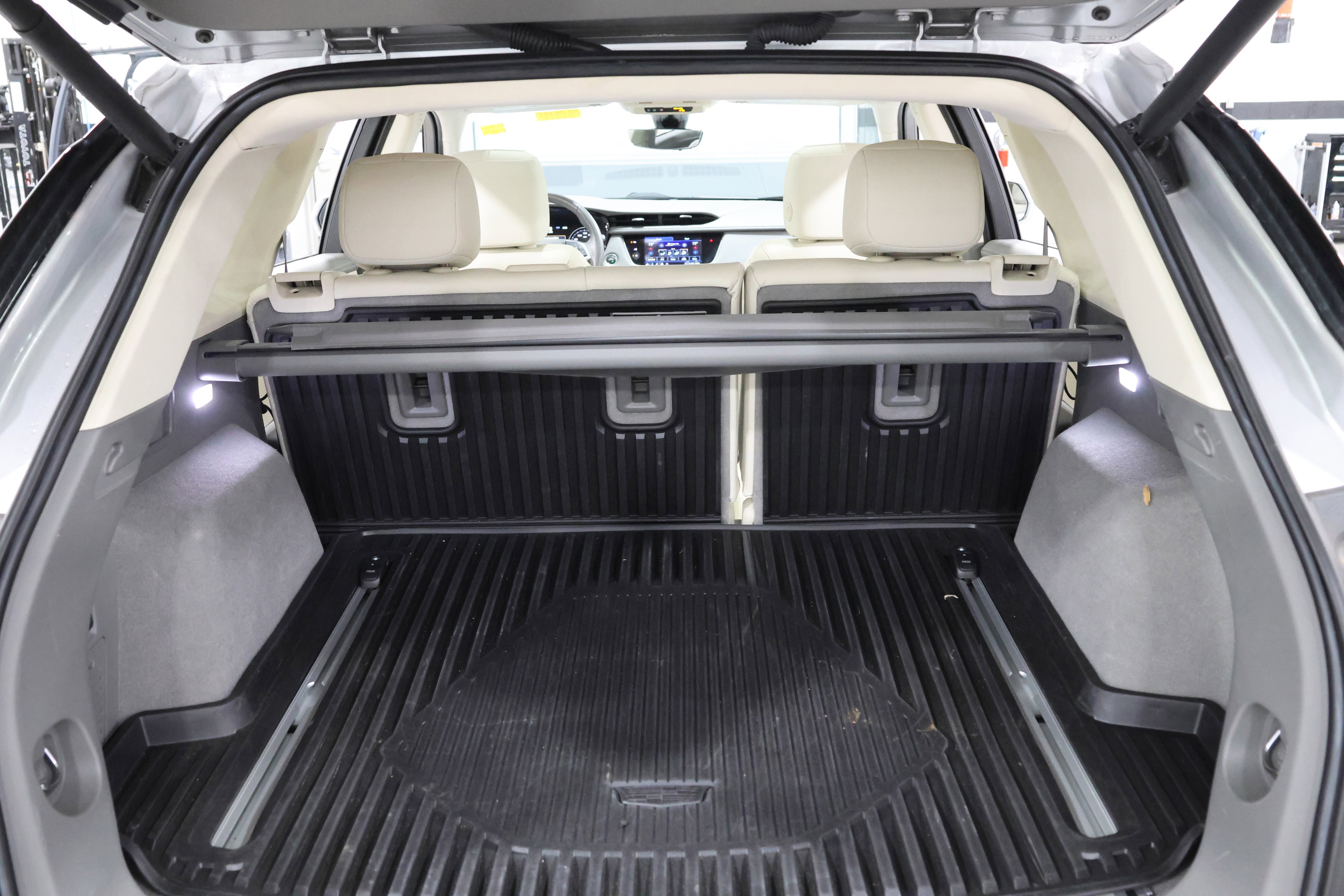 Used 2020 Cadillac XT5 Premium Luxury image 40