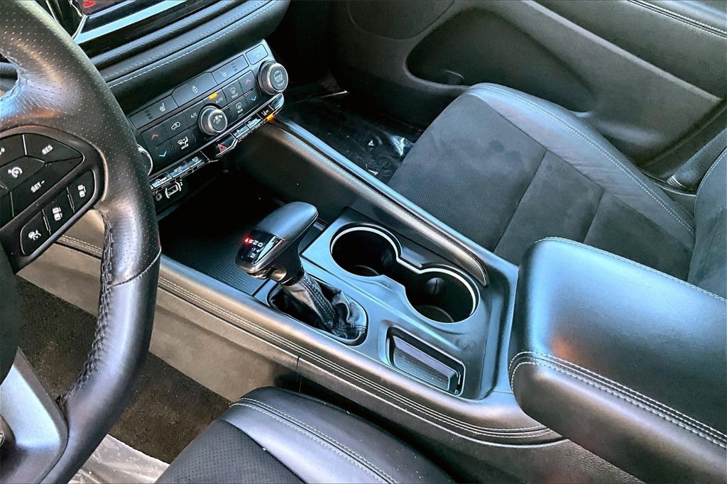 Used 2022 Dodge Durango GT image 16