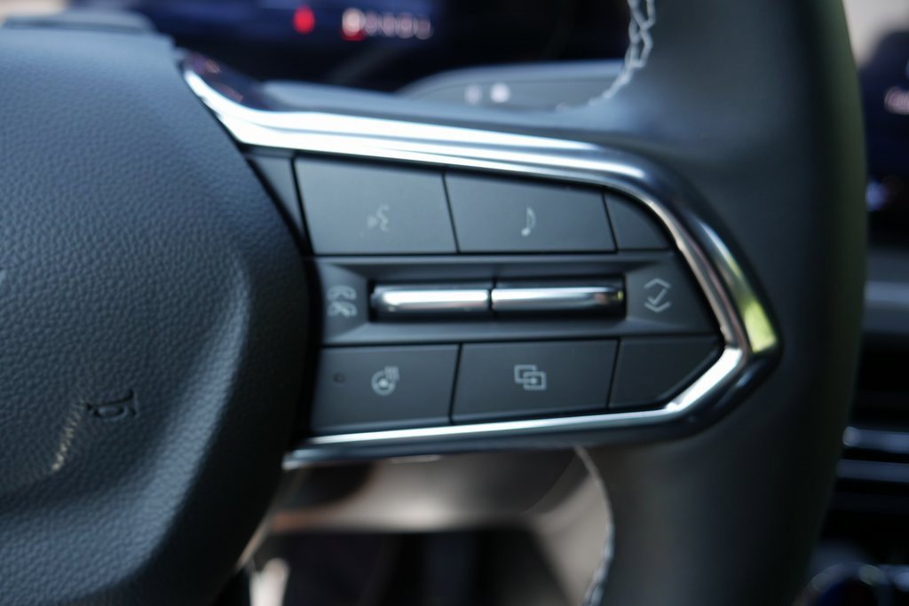 New 2026 Chevrolet Traverse LT w/ Enhanced Driving Package image 13