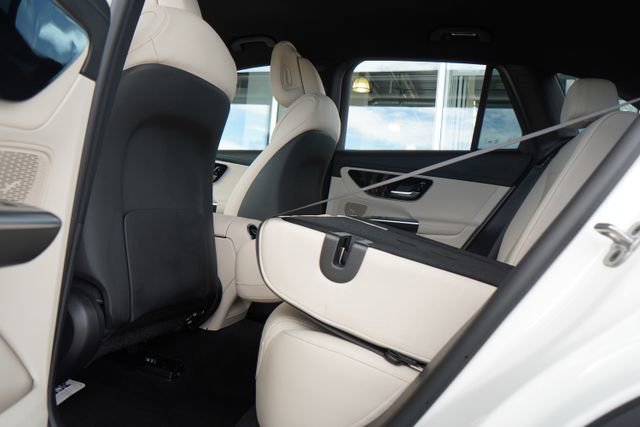 Certified 2025 Mercedes-Benz GLC 350e GLC 350e image 35