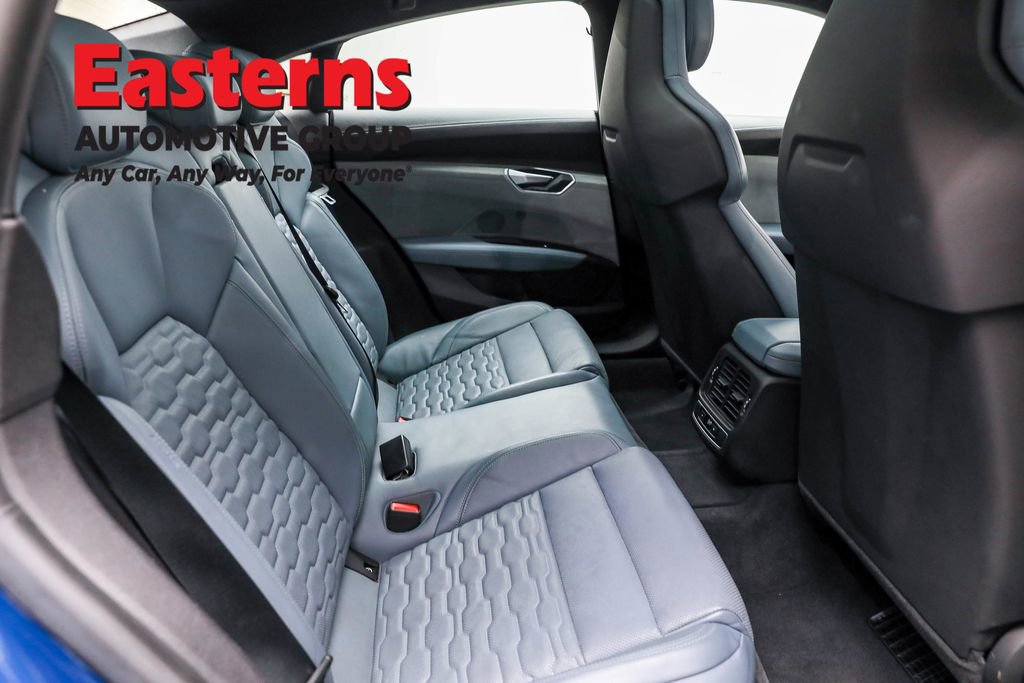 Used 2022 Audi e-tron GT Premium Plus w/ Performance Package image 26