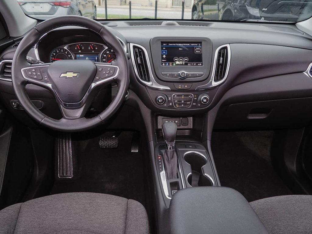 Certified 2024 Chevrolet Equinox LT FWD image 11