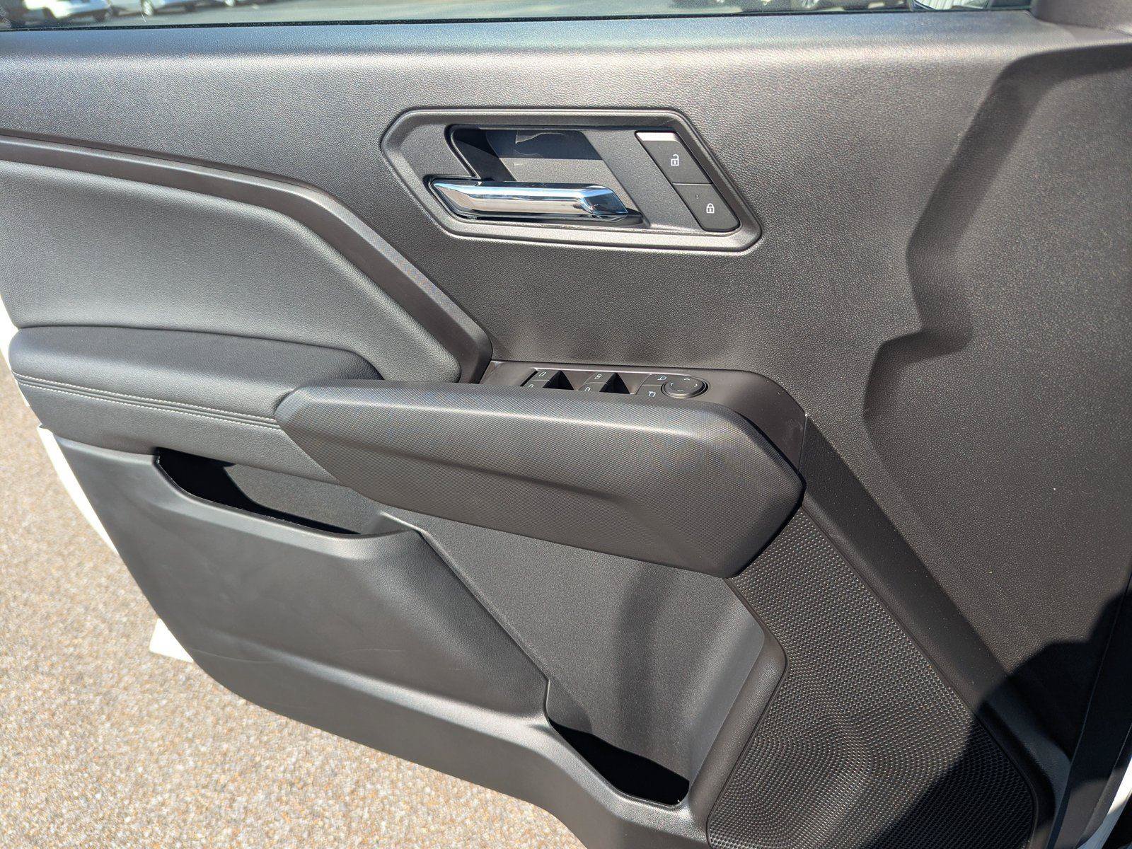 New 2026 GMC Canyon Elevation w/ Convenience Package RWD image 17