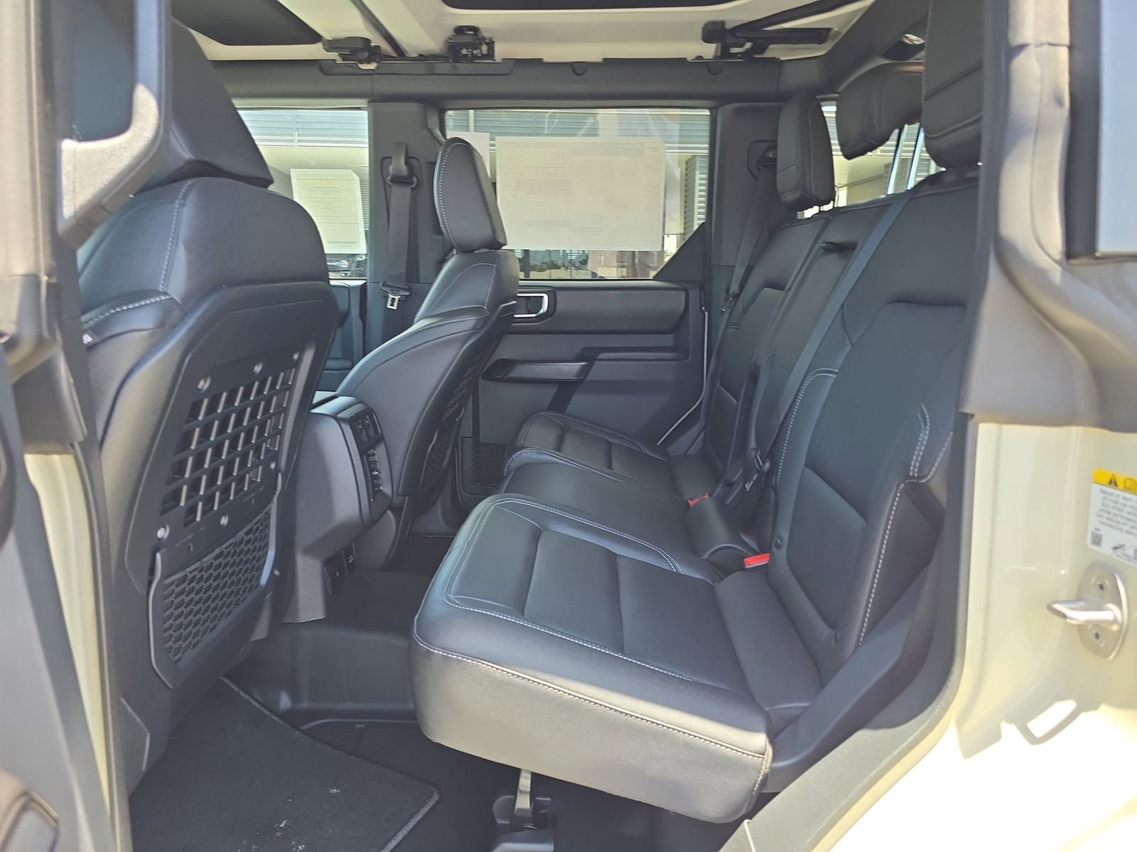 New 2025 Ford Bronco Badlands w/ Sasquatch Package image 13