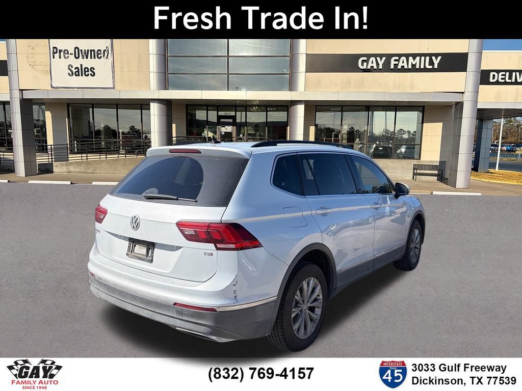 Used 2018 Volkswagen Tiguan SEL FWD image 9