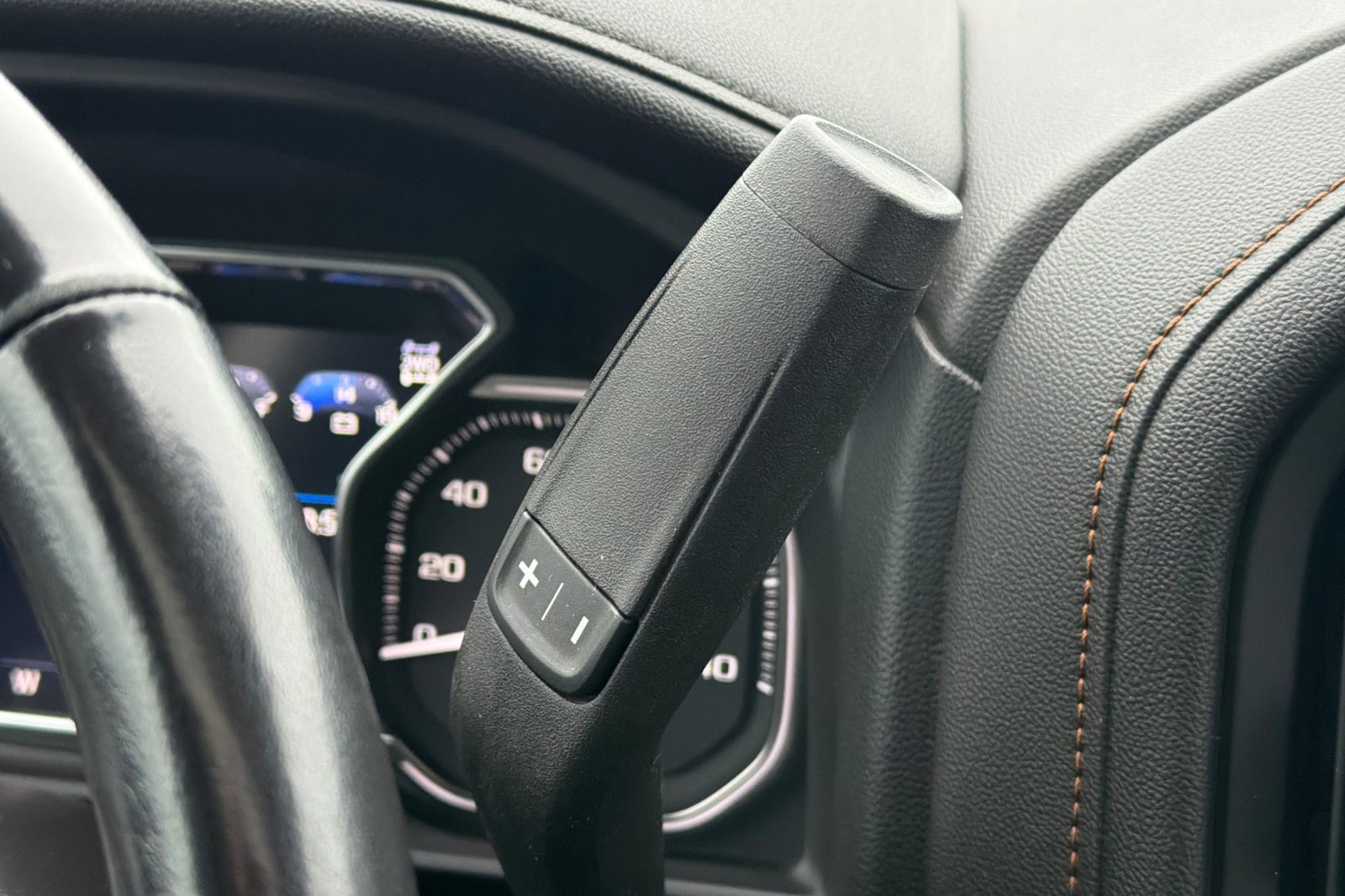 Used 2022 GMC Sierra 2500 AT4 w/ AT4 Premium Plus Package image 18