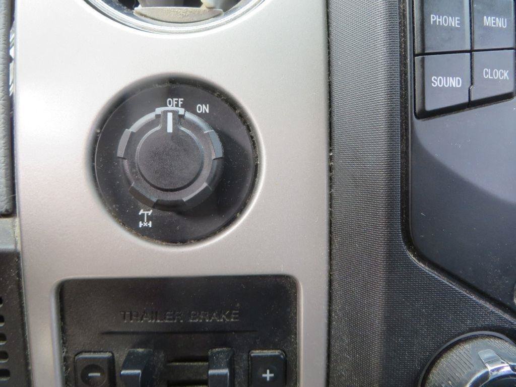 Used 2013 Ford F150 XLT w/ Luxury Equipment Group RWD image 21