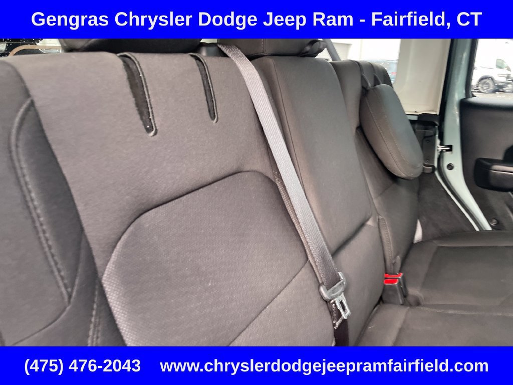 Certified 2023 Jeep Wrangler Unlimited w/ Sun & Screen Package AWD/4WD image 28