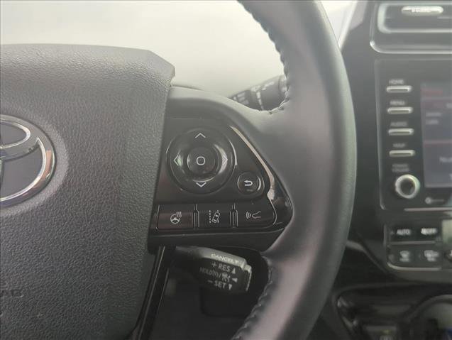 Certified 2021 Toyota Prius XLE image 17