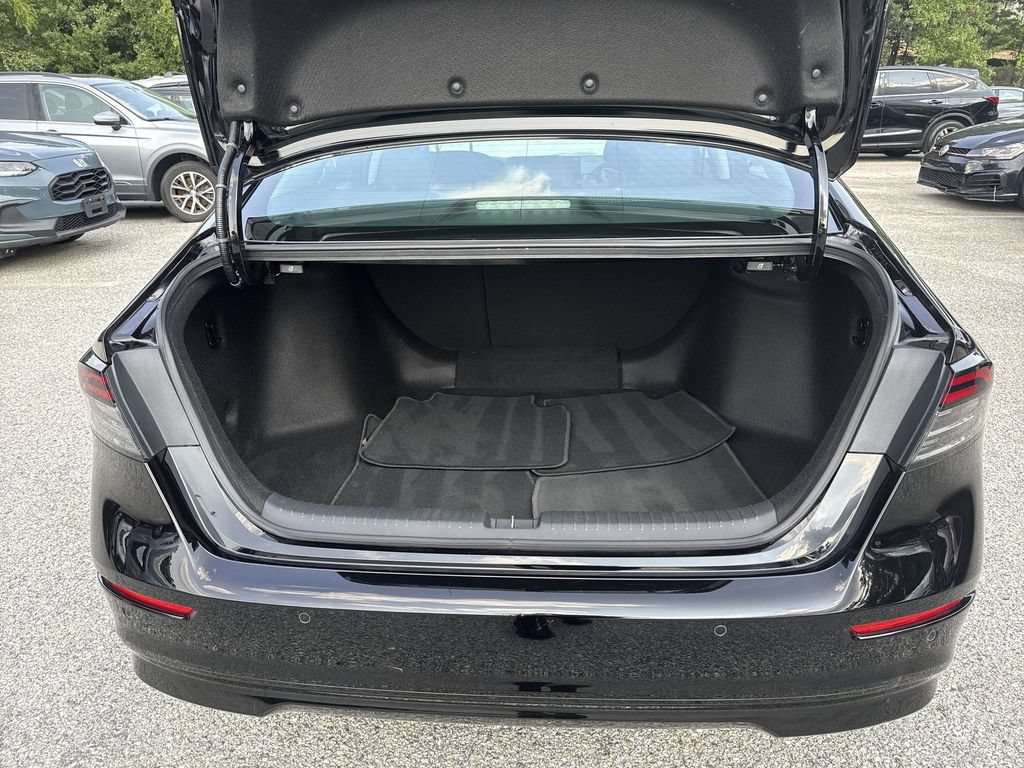 Used 2023 Honda Accord EX-L image 21