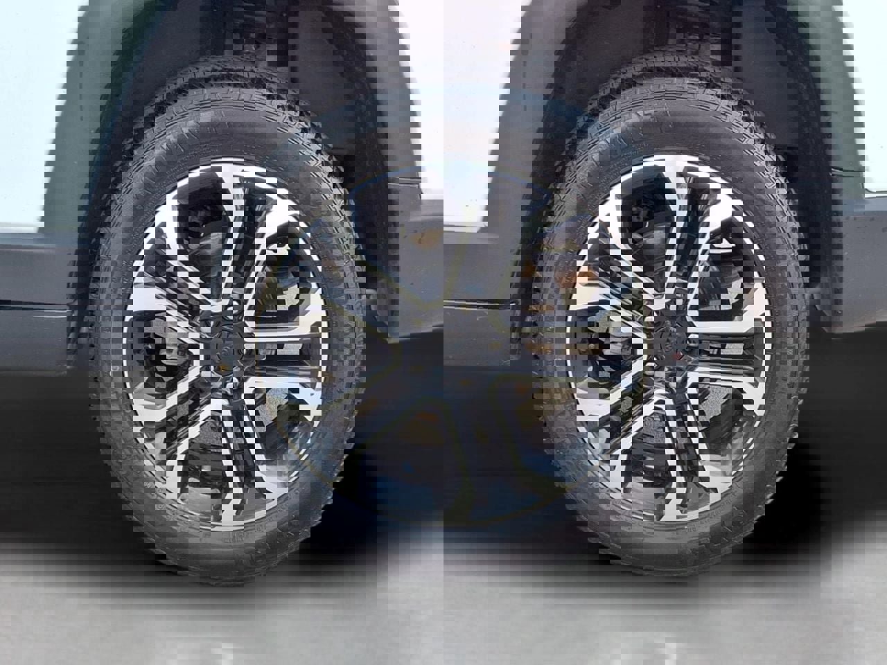 Used 2023 Jeep Compass Limited AWD/4WD image 3