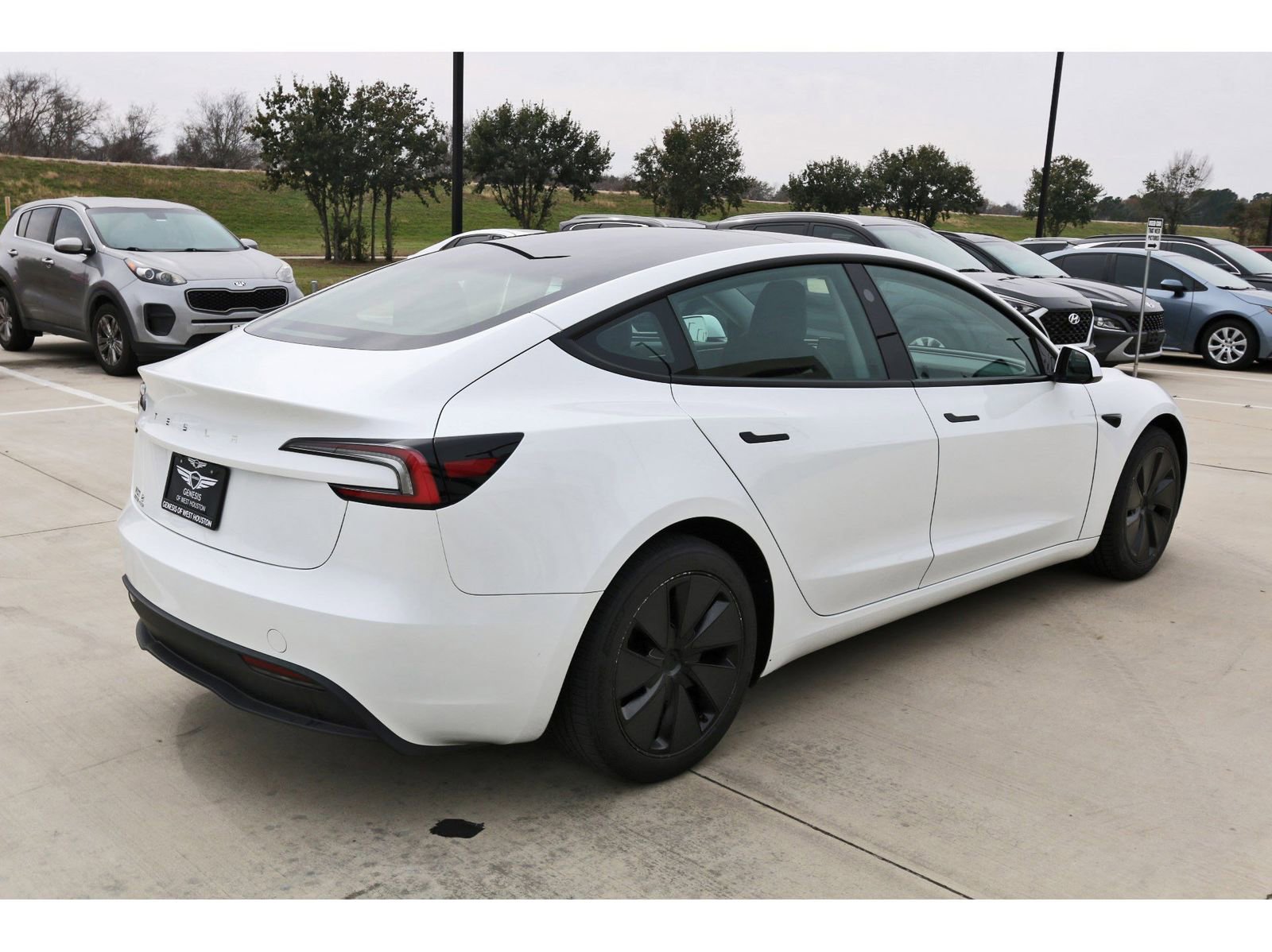 Used 2024 Tesla Model 3 Standard Range image 7
