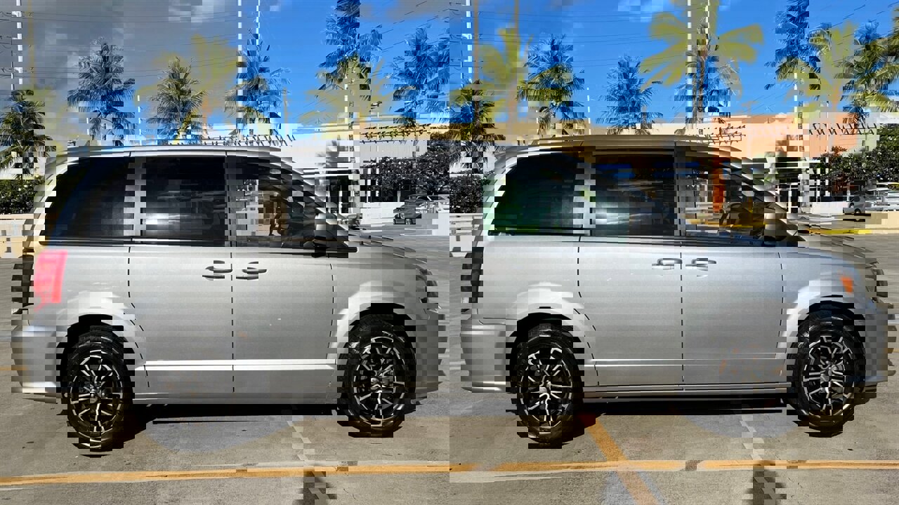Used 2019 Dodge Grand Caravan GT FWD image 6