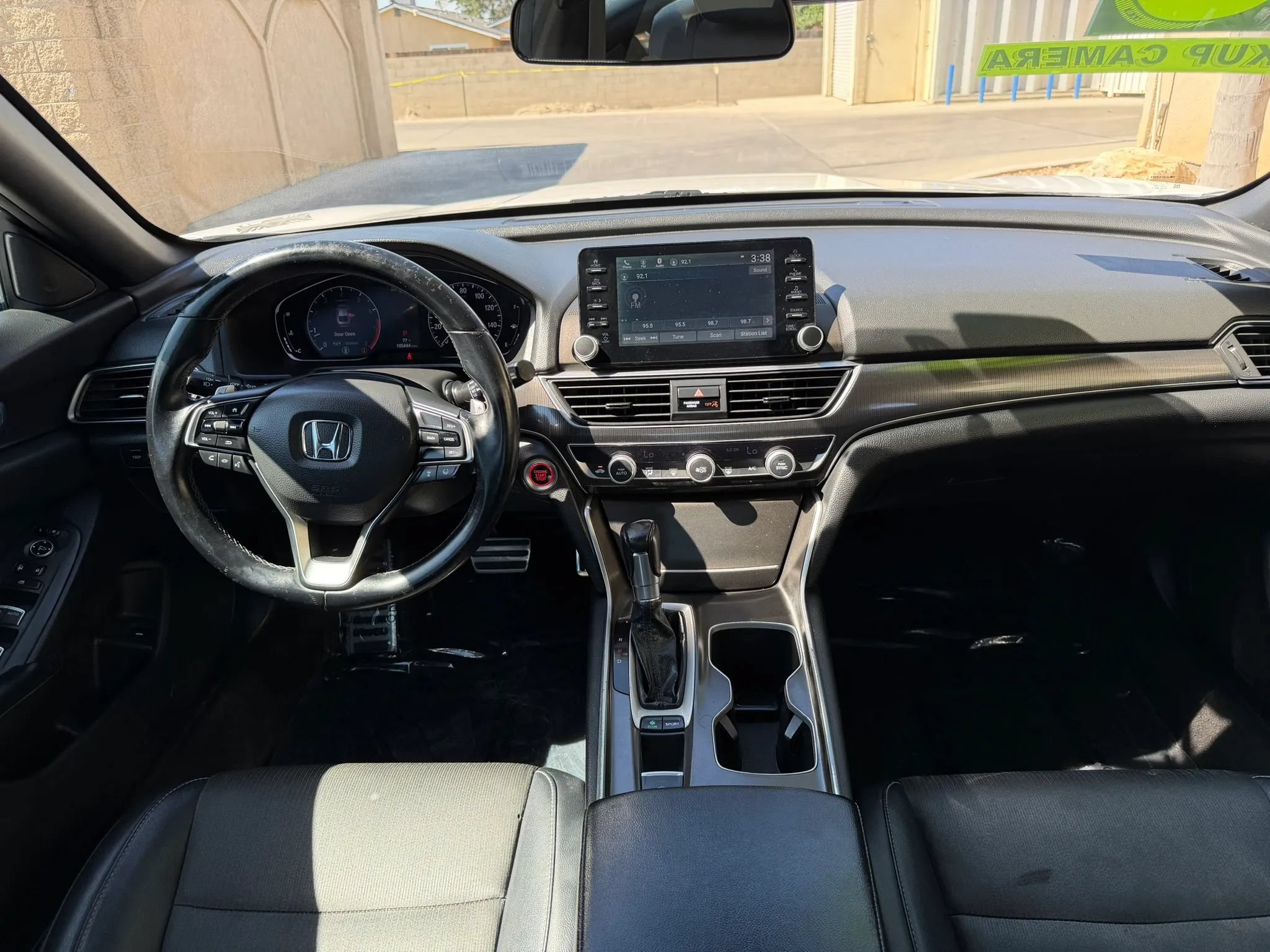 Used 2018 Honda Accord Sport image 6