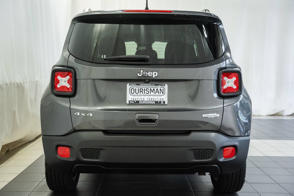 Certified 2018 Jeep Renegade Latitude AWD/4WD image 5