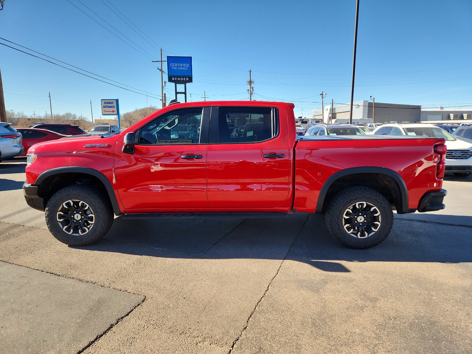 Used 2023 Chevrolet Silverado 1500 ZR2 w/ Technology Package image 2